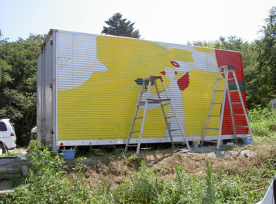 子ども達と壁画制作